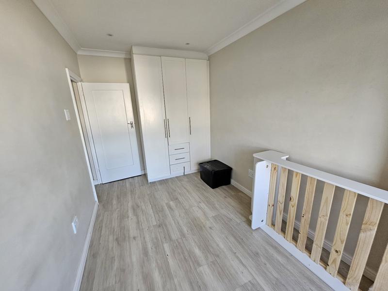 To Let 2 Bedroom Property for Rent in Rondebosch Western Cape